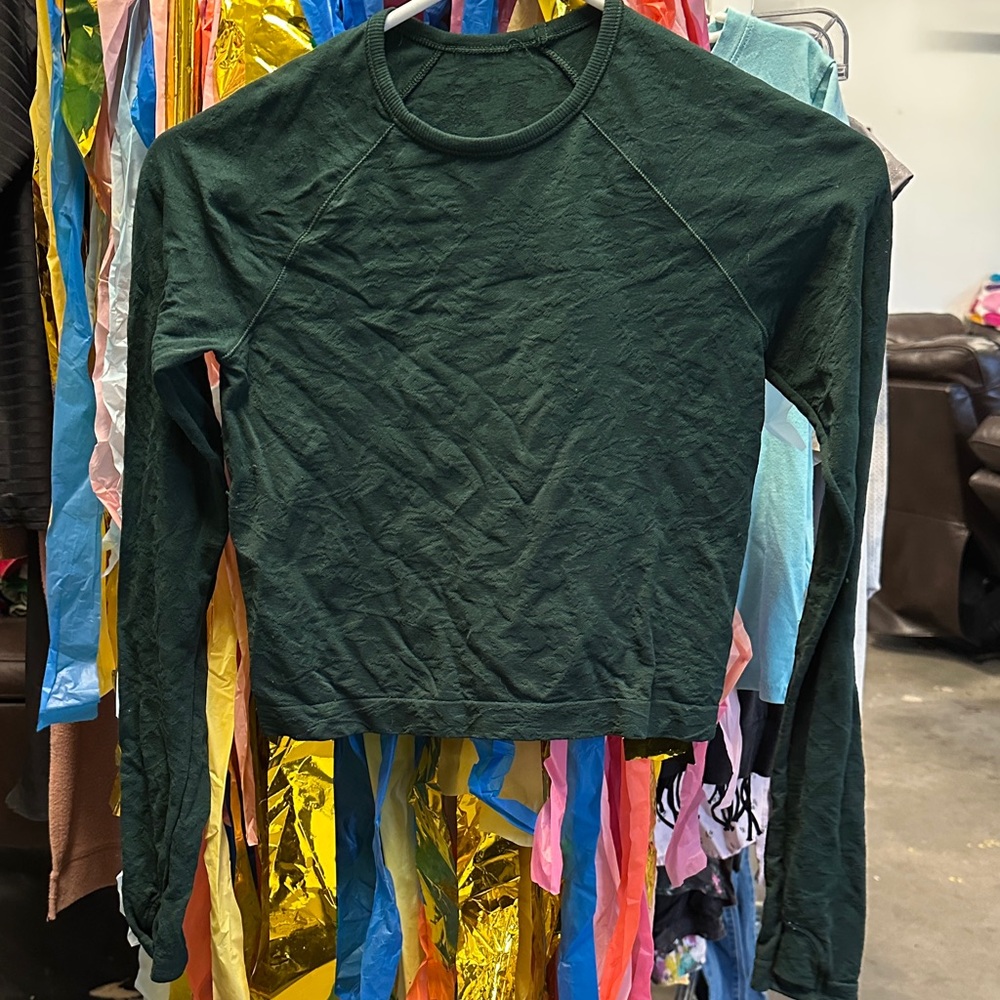 Athleta Forest Green Long Sleeve Tee